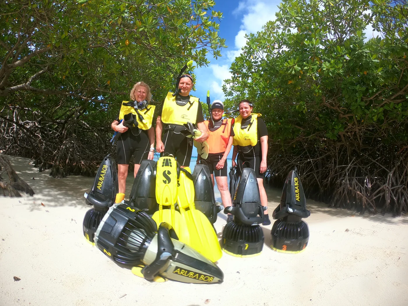 Private snorkeling tour with Aruba Bob in Aruba